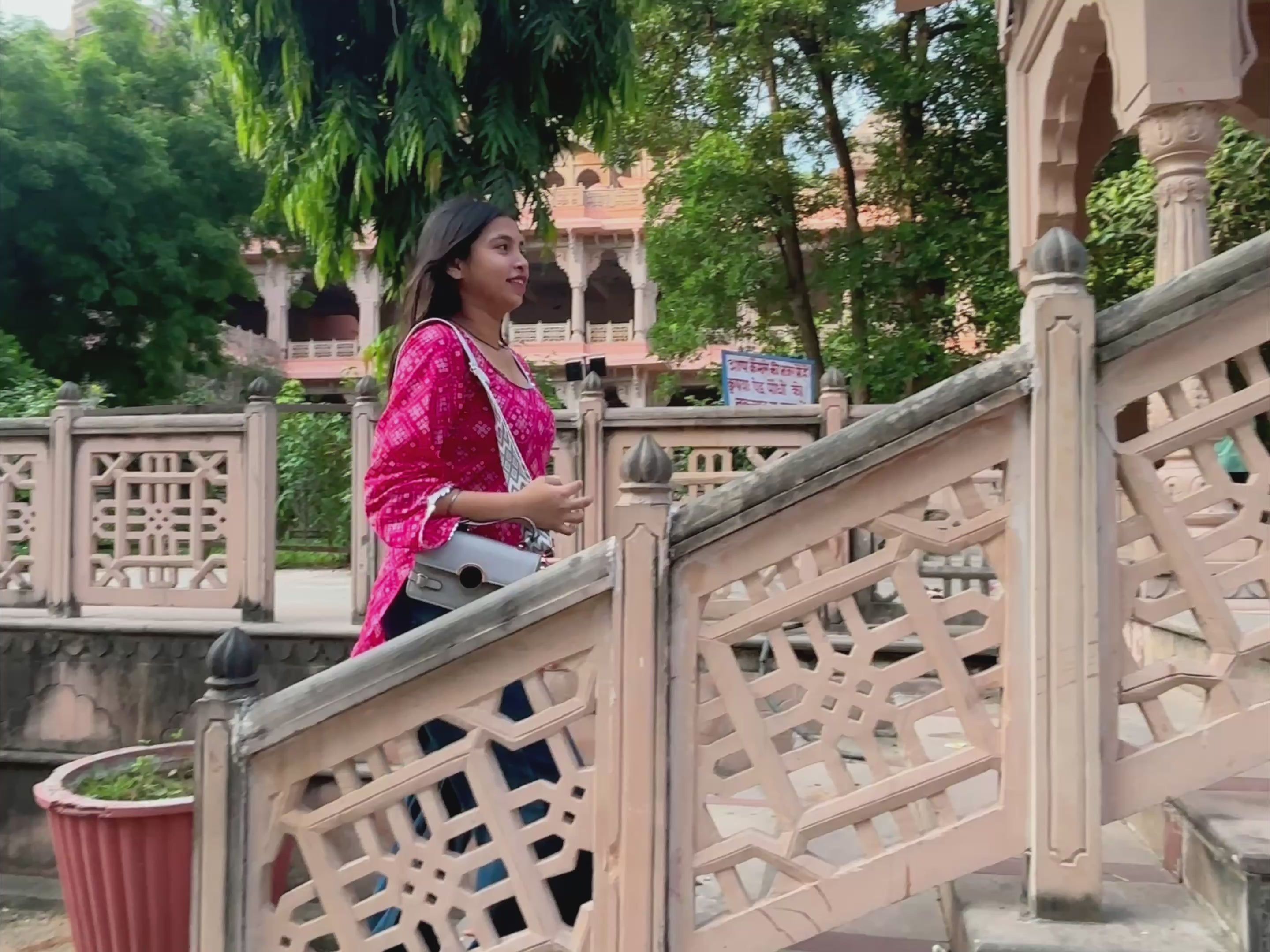 Load video: Your Wardrobe, Your Story”🌸